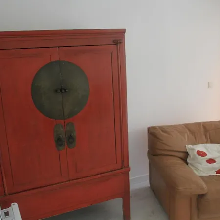 Apartment 4 Bedrooms 2 Parkings 14 People 4 Minutes From Entrance Of Chessy (Seine-et-Marne)