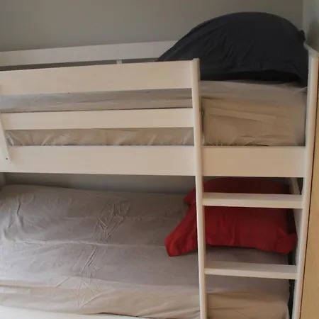 4 Bedrooms 2 Parkings 14 People 4 Minutes From Entrance Of *