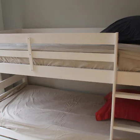 4 Bedrooms 2 Parkings 14 People 4 Minutes From Entrance Of Chessy (Seine-et-Marne)